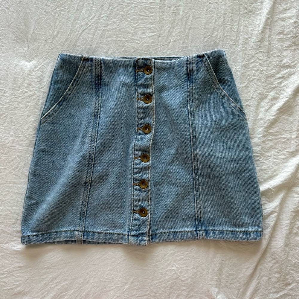 Women’s mini denim skirt